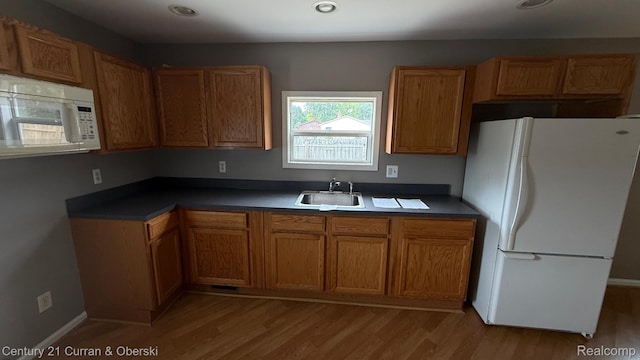 11538 Sidney St, Romulus, MI 48174 - photo 12