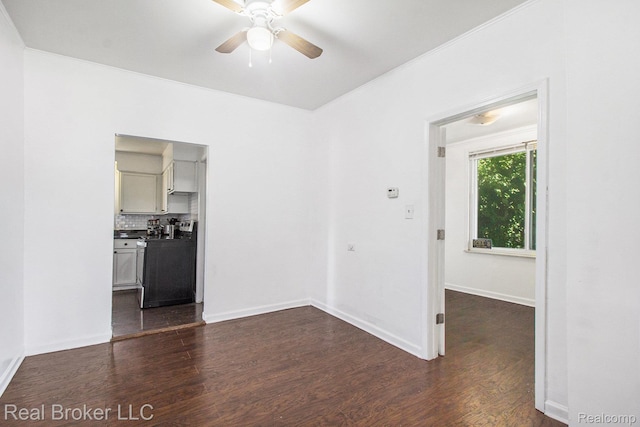 28775 Glasgow St, Southfield, MI 48076 - photo 8