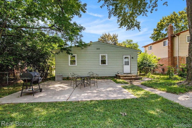 28775 Glasgow St, Southfield, MI 48076 - photo 16
