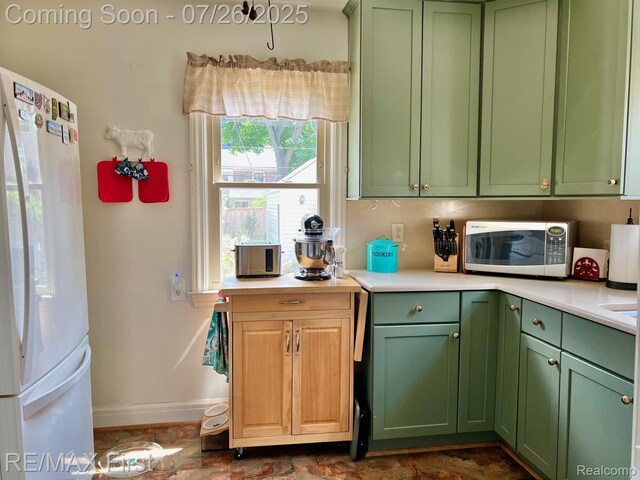 301 W Oakridge St, Ferndale, MI 48220 - photo 8
