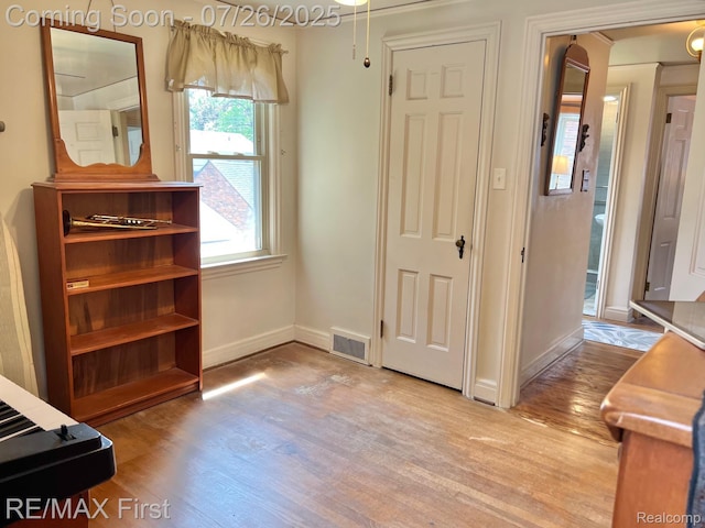 301 W Oakridge St, Ferndale, MI 48220 - photo 16