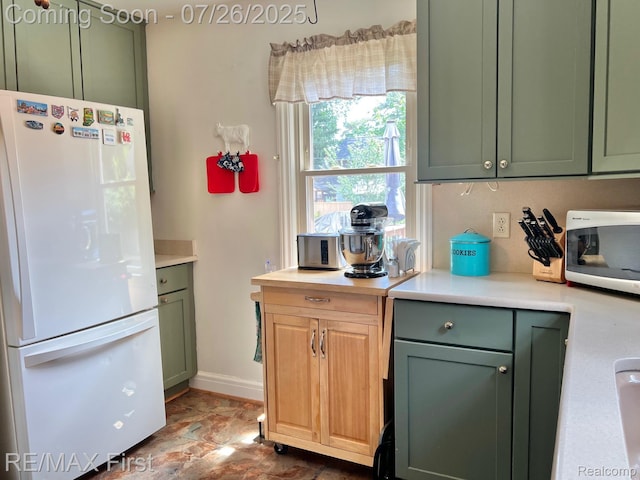 301 W Oakridge St, Ferndale, MI 48220 - photo 10