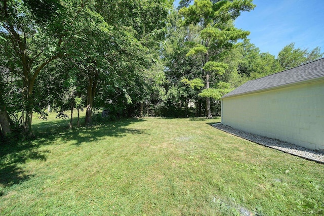 741 Dennis St, Adrian, MI 49221 - photo 35