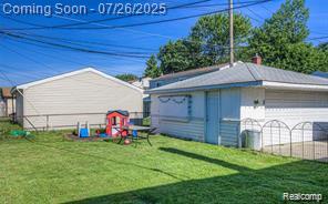 28813 Beste St, Saint Clair Shores, MI 48081 - photo 2