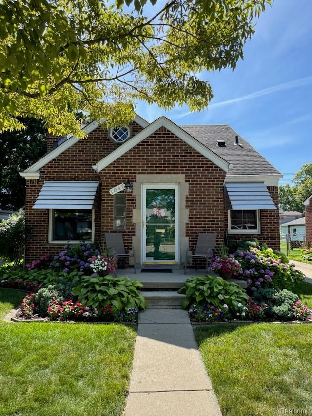 1845 Edgewood St, Dearborn, MI 48124 - photo 1