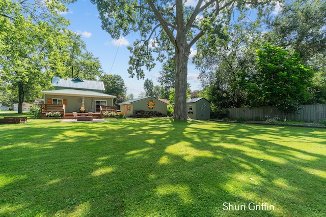 709 Garfield St, Saint Johns, MI 48879 - photo 36