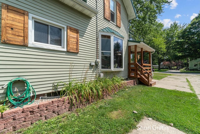709 Garfield St, Saint Johns, MI 48879 - photo 5