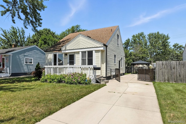 22315 Kramer St, Saint Clair Shores, MI 48080 - photo 2