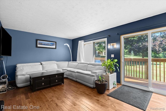 1527 Charter Oak Dr, Rochester Hills, MI 48309 - photo 8