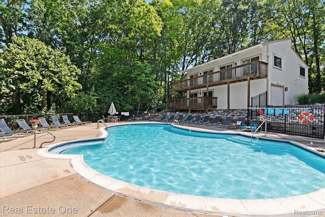 1527 Charter Oak Dr, Rochester Hills, MI 48309 - photo 46