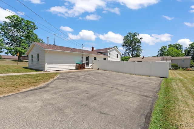 721 Riverside St, Adrian, MI 49221 - photo 9