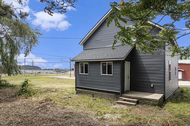 703 S Delia St, Ludington, MI 49431 - photo 20