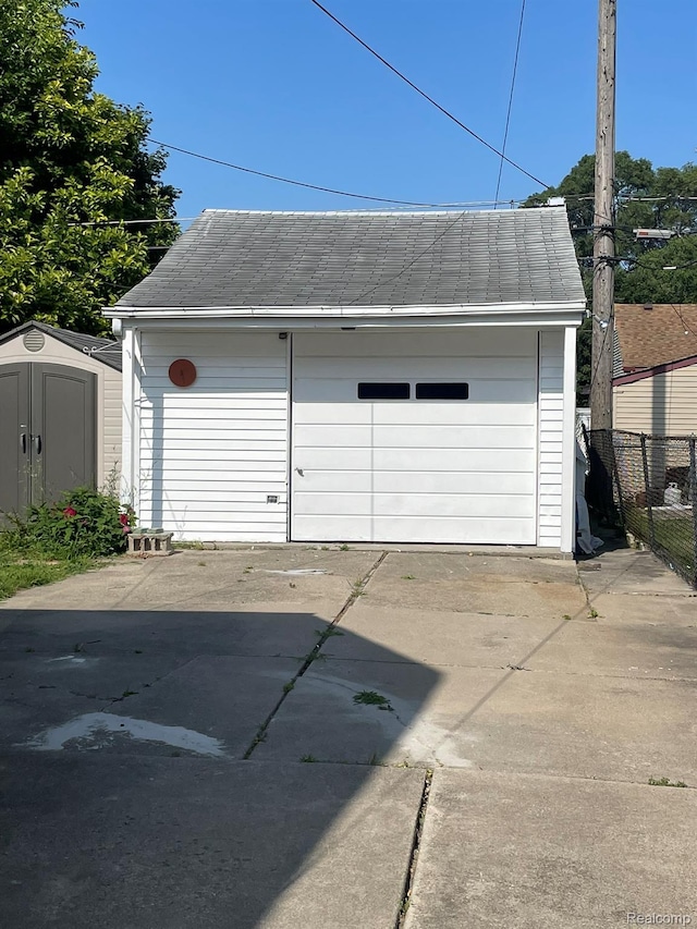 21417 Syracuse Ave, Warren, MI 48091 - photo 22