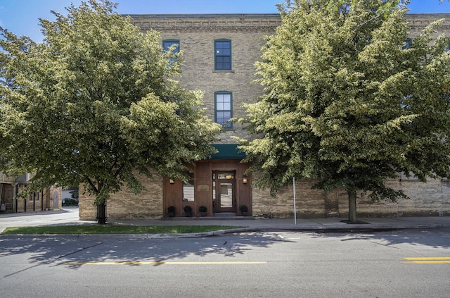 9 S 3rd St Unit 6, Grand Haven, MI 49417 - photo 28