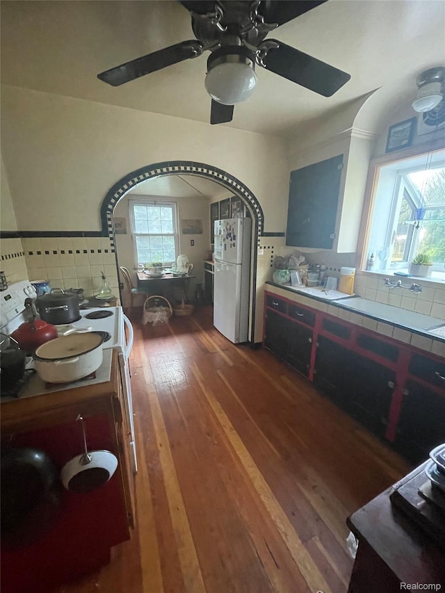 19020 Warrington Dr, Detroit, MI 48221 - photo 11