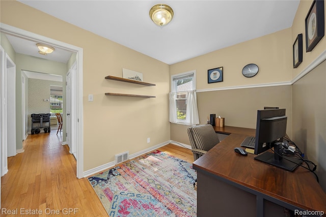 2017 Stanhope St, Grosse Pointe Woods, MI 48236 - photo 18