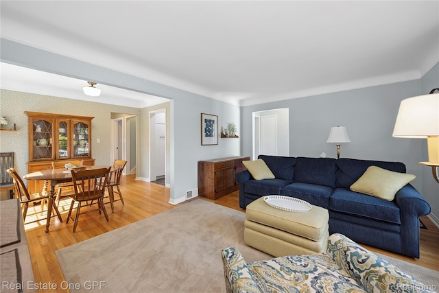 2017 Stanhope St, Grosse Pointe Woods, MI 48236 - photo 4