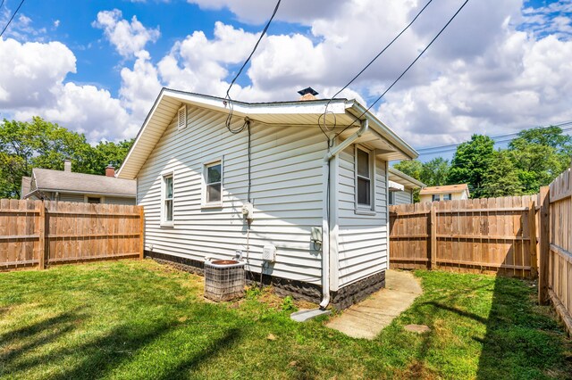 216 N 15th St, Niles, MI 49120 - photo 17