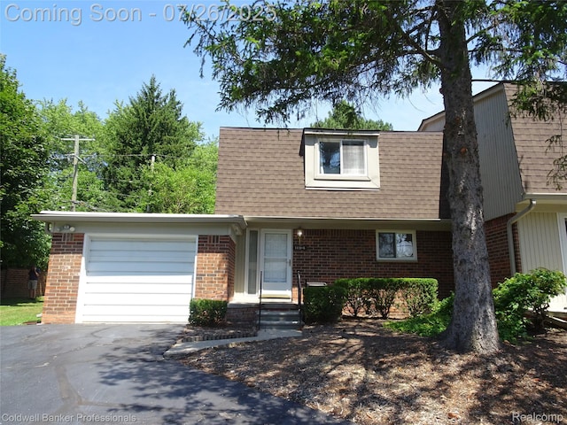 1194 Rolling Hills Dr, Bloomfield Hills, MI 48302 - photo 1