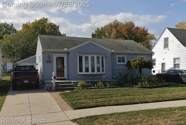 29217 Dembs Dr, Roseville, MI 48066 - photo 1