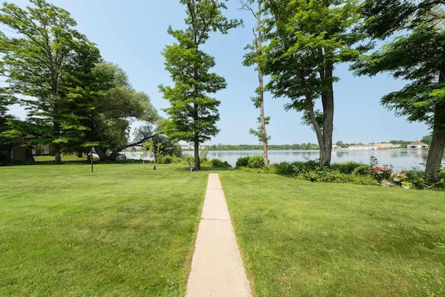730 Centre Pl, Traverse City, MI 49686 - photo 27