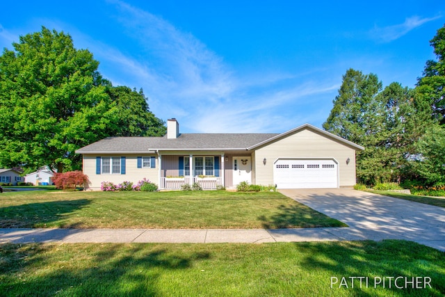 1107 S Griffin St, Grand Haven, MI 49417 - photo 1