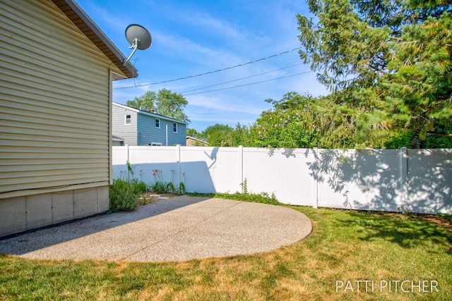 1107 S Griffin St, Grand Haven, MI 49417 - photo 4