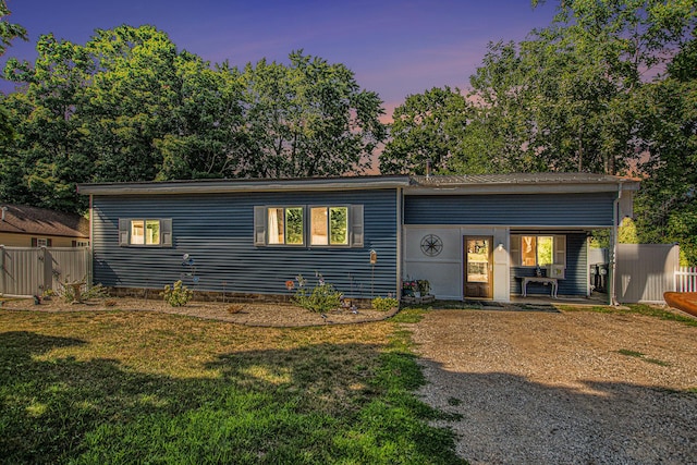 931 S Haven Pl, South Haven, MI 49090 - photo 1