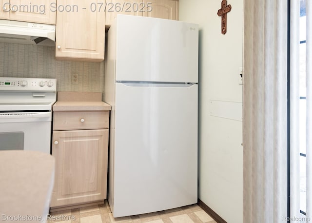 2808 Roundtree Dr, Troy, MI 48083 - photo 16