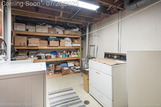 2808 Roundtree Dr, Troy, MI 48083 - photo 25