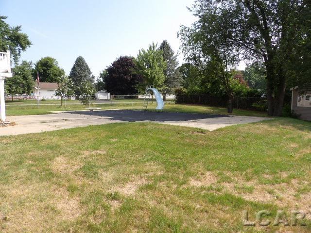 3225 W Circle Dr, Adrian, MI 49221 - photo 14