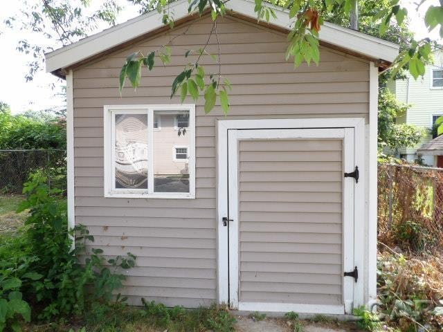 3225 W Circle Dr, Adrian, MI 49221 - photo 17