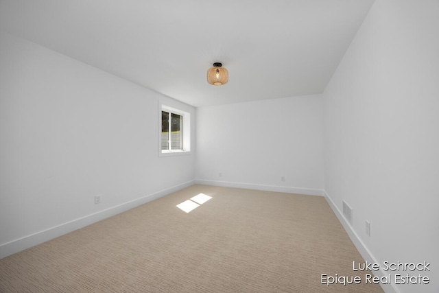3240 Midland Dr SE, Grand Rapids, MI 49546 - photo 16
