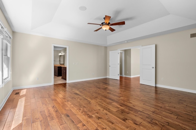 8401 Barony Pt, Michigan, MI 49071 - photo 19