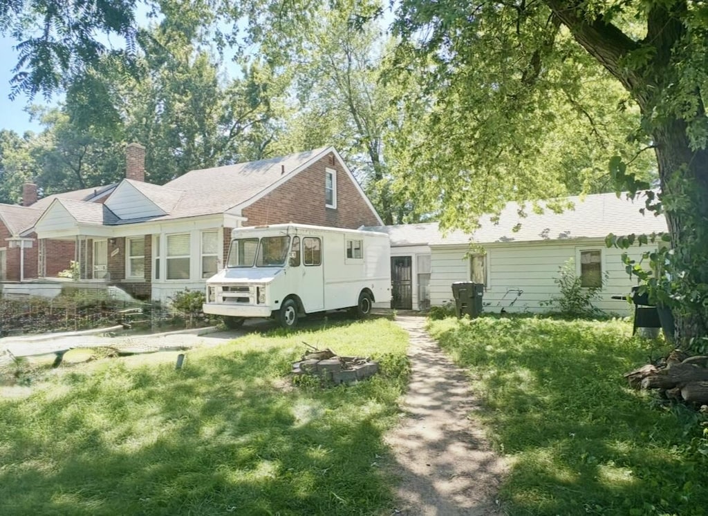 20569 Biltmore St, Detroit, MI 48235 - photo 4