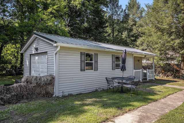 3351 W Shore Dr, Battle Creek, MI 49017 - photo 4