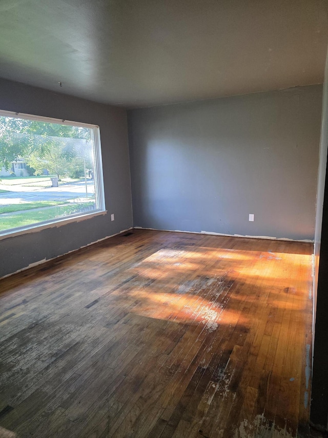 35115 Simon Dr, Clinton Township, MI 48035 - photo 2