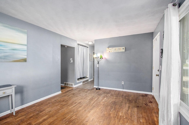 5438 Lucerne Ave, Kalamazoo, MI 49048 - photo 8