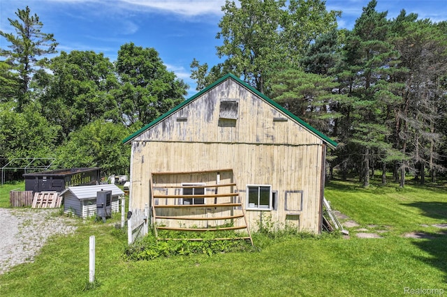417 E Oregon St, Lapeer, MI 48446 - photo 25