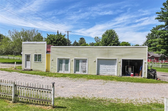 417 E Oregon St, Lapeer, MI 48446 - photo 27