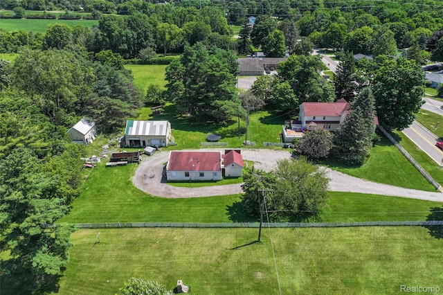 417 E Oregon St, Lapeer, MI 48446 - photo 37