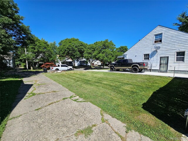 6426 Artesian St, Detroit, MI 48228 - photo 17