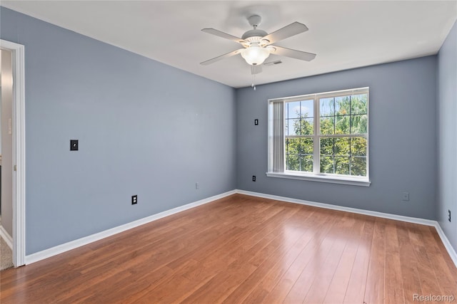 43165 Woodbridge Dr, Clinton Township, MI 48038 - photo 13
