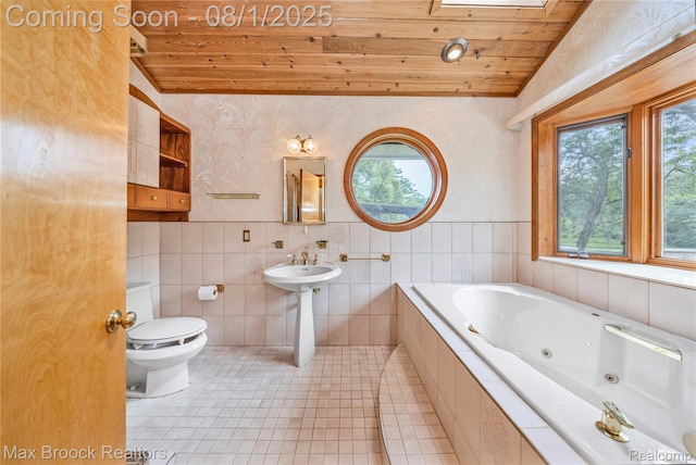 25541 Crystal Spring Ct, Farmington, MI 48336 - photo 30