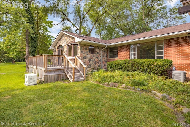 25541 Crystal Spring Ct, Farmington, MI 48336 - photo 40