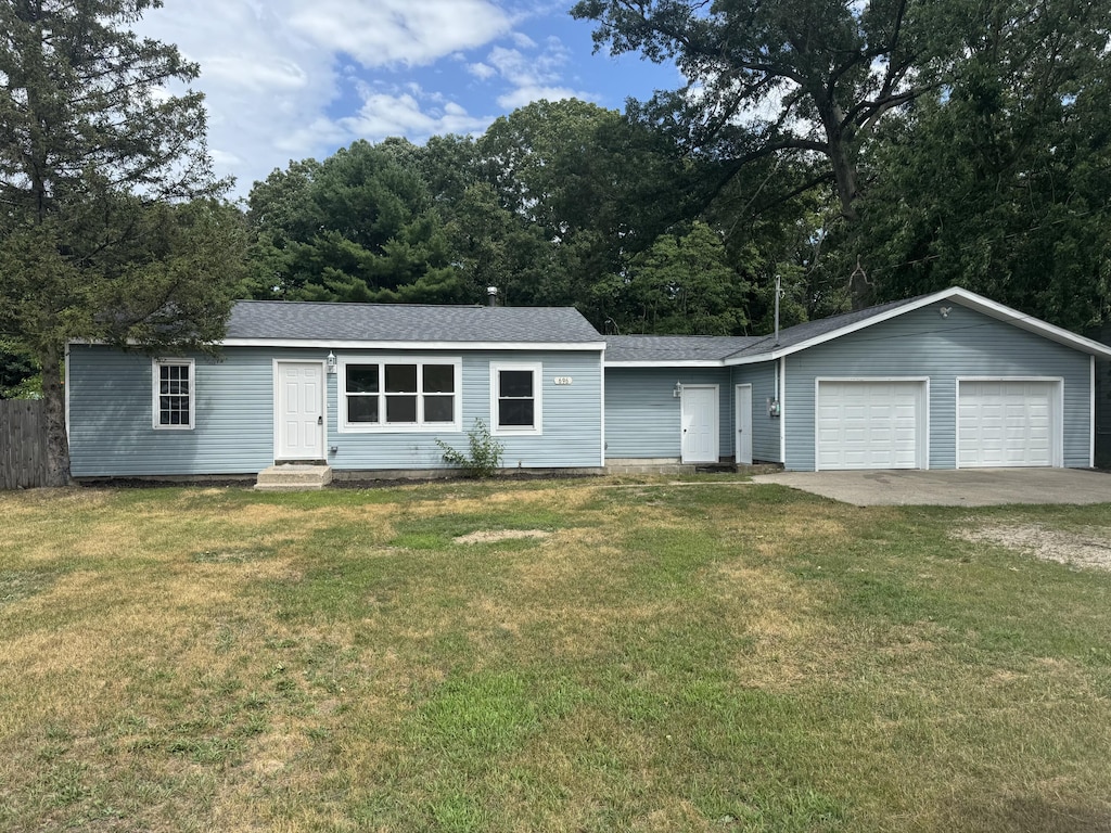 696 Sepman St, Muskegon, MI 49442 - photo 1
