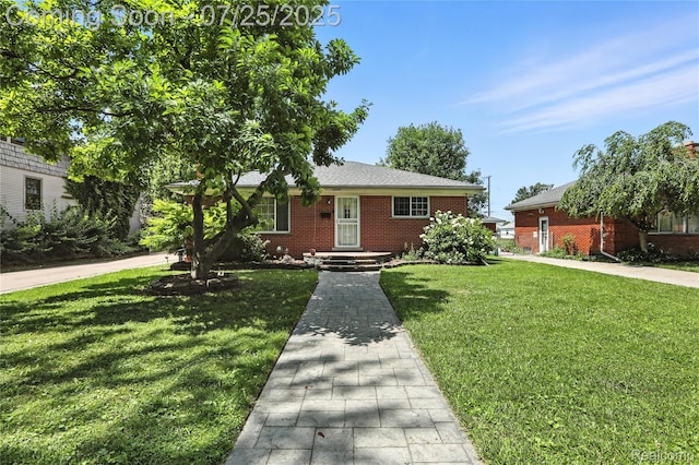 26685 Oak St, Roseville, MI 48066 - photo 13