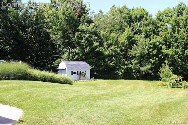 7563PARADISEDR Paradise Dr, Grand Blanc, MI 48439 - photo 8