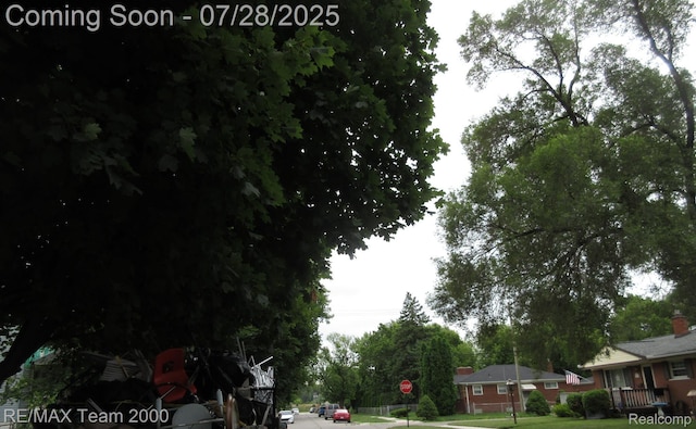 178 White St, Ecorse, MI 48229 - photo 1