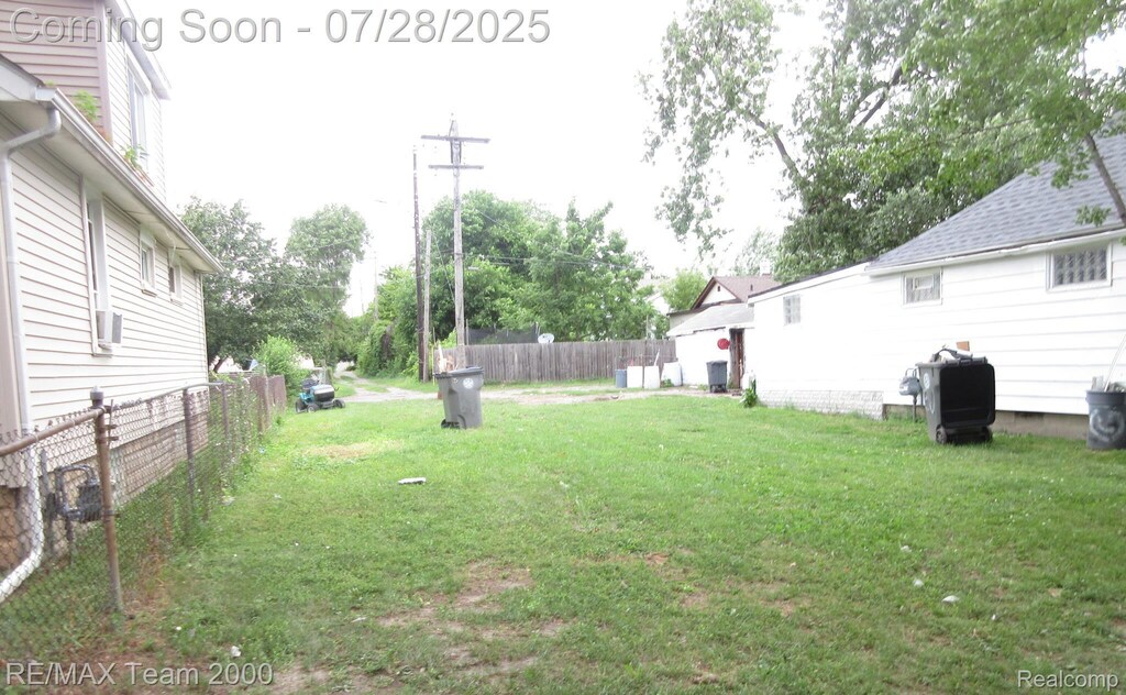 178 White St, Ecorse, MI 48229 - photo 4